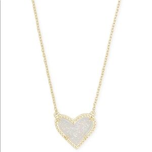 Ari Heart Gold Pendant Necklace